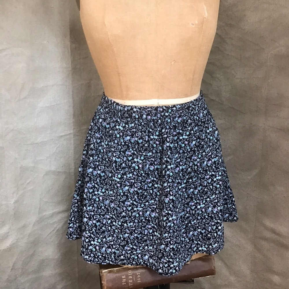 Brandy Melville Floral Skater Skirt
